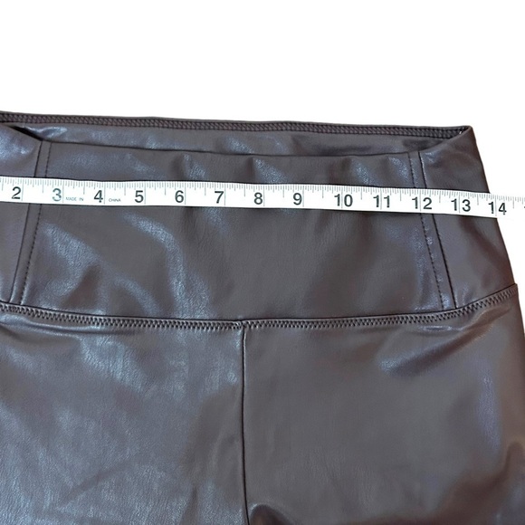 7 For All Mankind Merlot Color Faux Leather Leggings - Picture 8 of 10